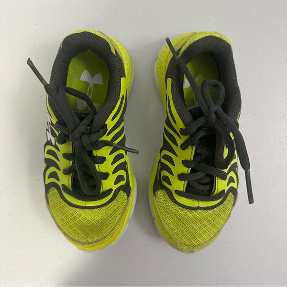 Kids Under Armour shoe Rubber - Picture 1 of 7